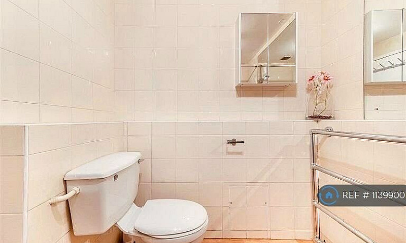 1 Bedroom Flat In Po...