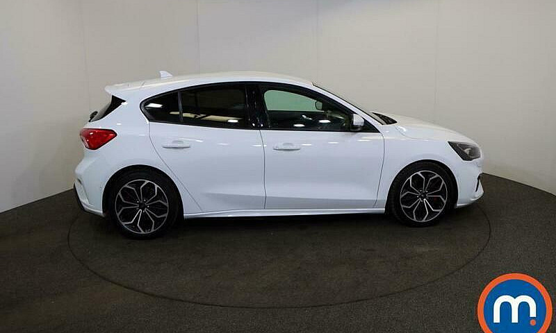 2019 Ford Focus 2.0 ...