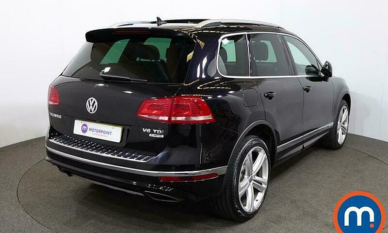 2017 Volkswagen Toua...