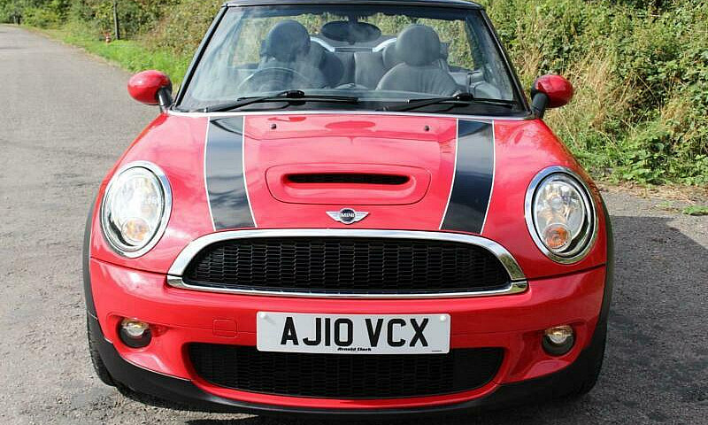 2010 Mini Convertibl...