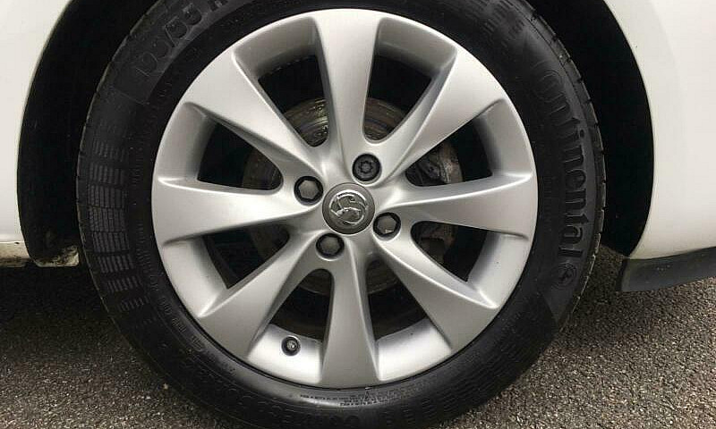 2018 Vauxhall Corsa ...