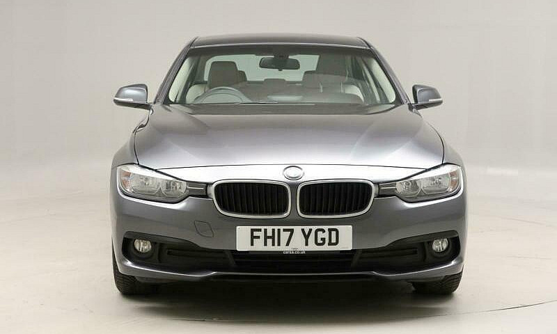 2017 Bmw 3 Series 32...