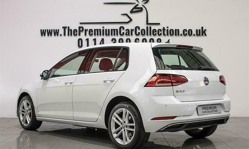 2018 Volkswagen Golf...
