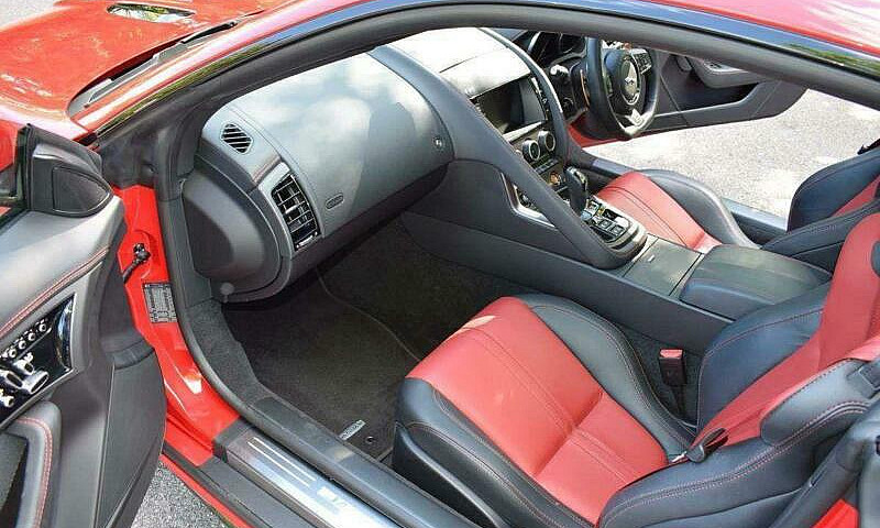 2014 Jaguar F-Type 5...