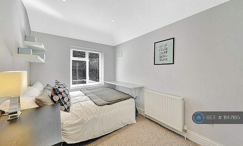 1 Bedroom In Waterba...