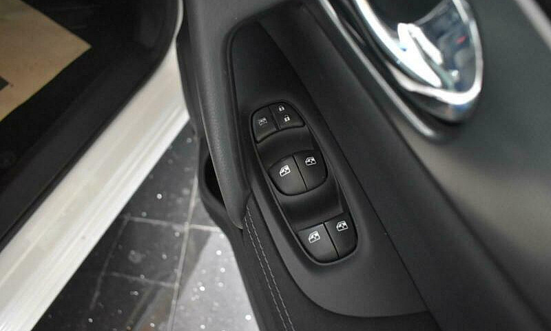 2018 Nissan Qashqai ...