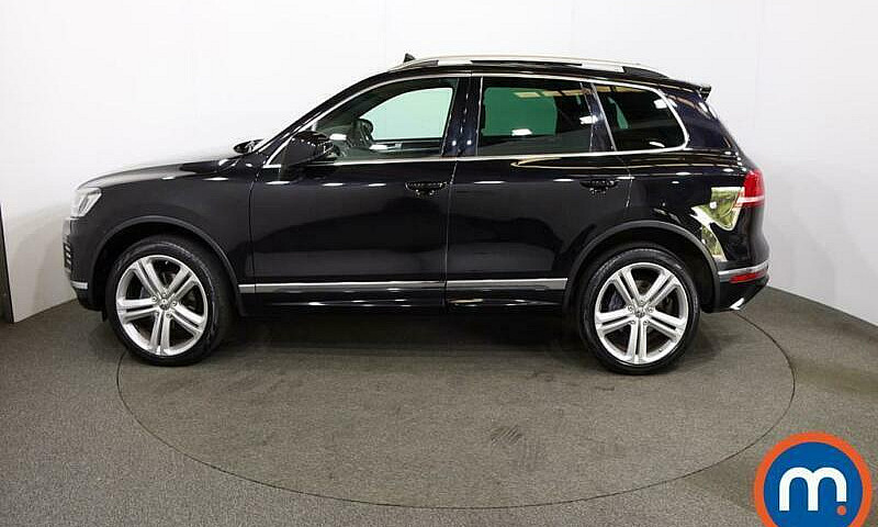 2017 Volkswagen Toua...
