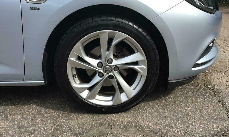 2016 Vauxhall Astra ...