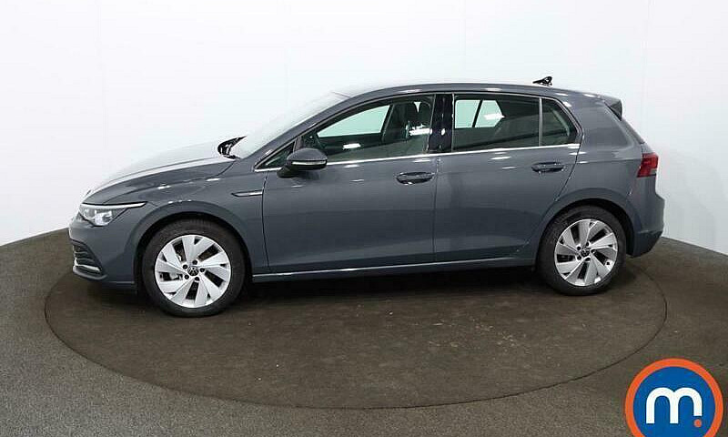 2020 Volkswagen Golf...
