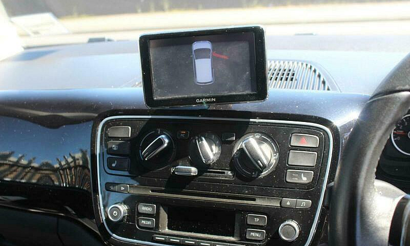 2012 Volkswagen Up 1...