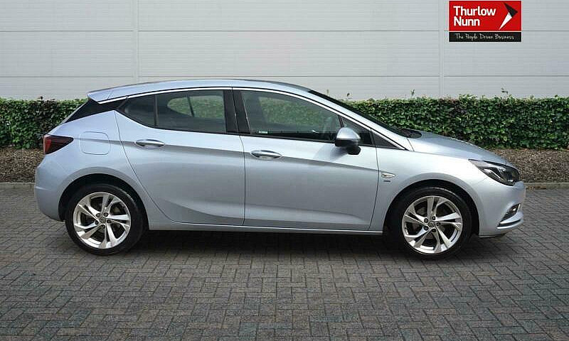 2016 Vauxhall Astra ...