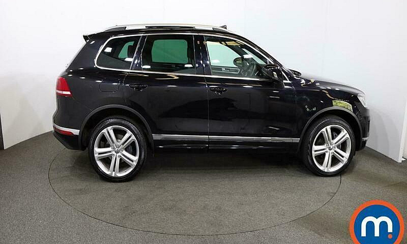 2017 Volkswagen Toua...