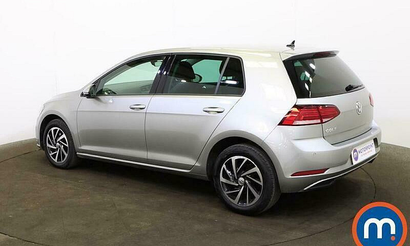 2019 Volkswagen Golf...
