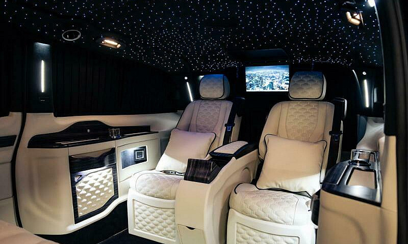 2021 Mercedes-Benz V...