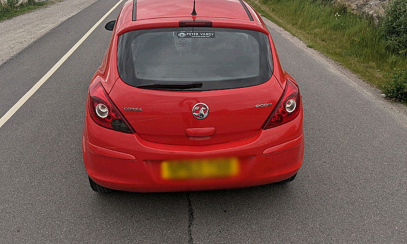 Corsa 1.0 - £30 Tax ...