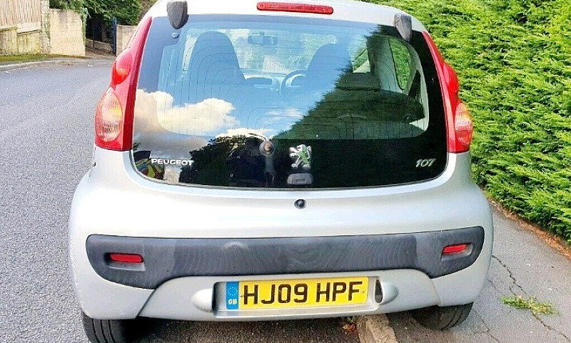 Peugeot 107,Hatchbac...