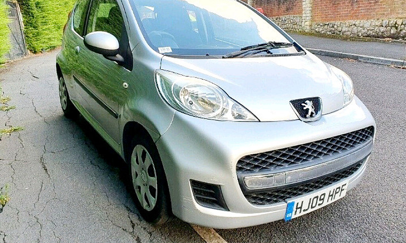 Peugeot 107,Hatchbac...