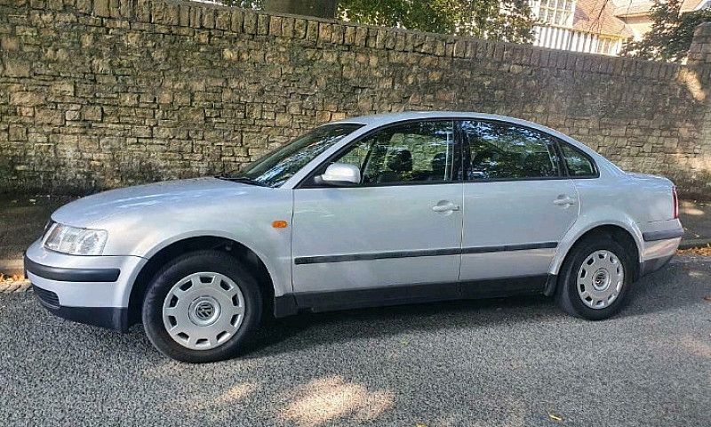1998 Volkswagen Pass...