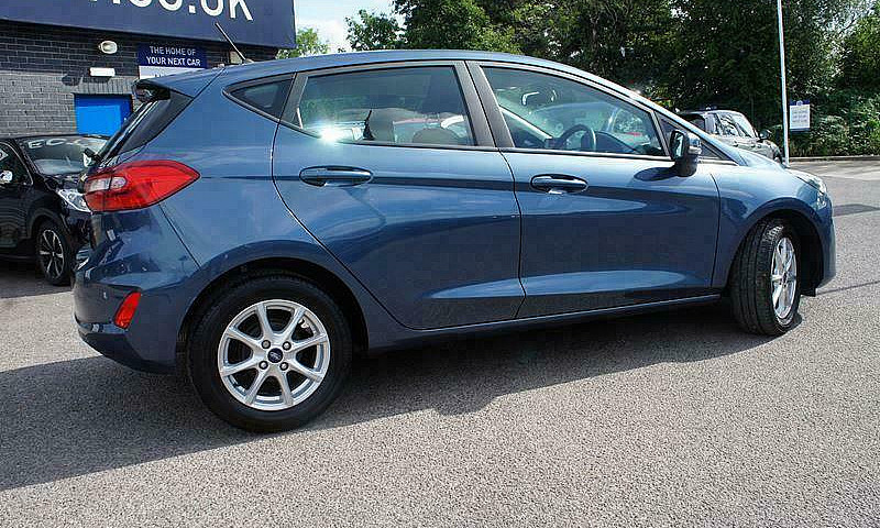 2018 Ford Fiesta 1.0...
