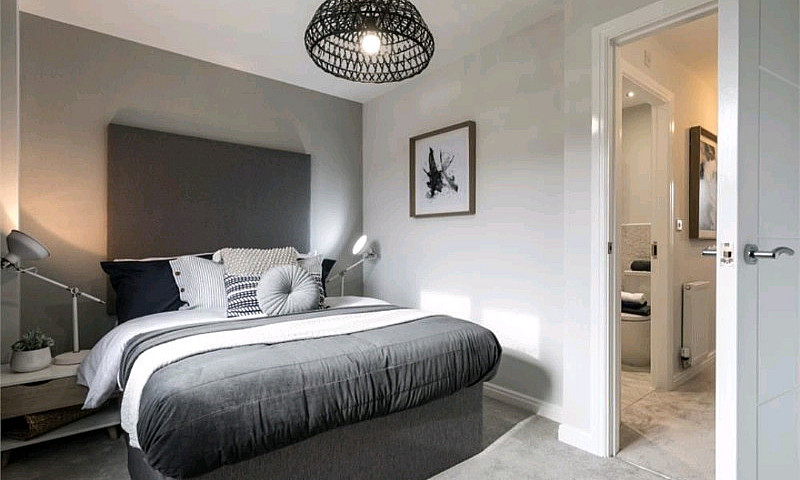 3 Bedroom Semi-Detac...