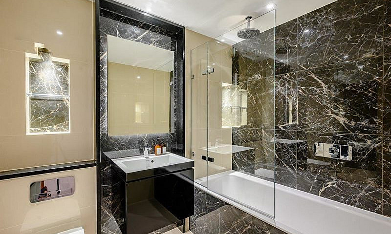 3 Bedroom Flat In Ga...