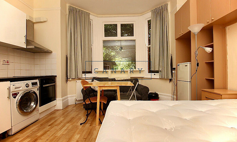 Studio Flat In Walm ...