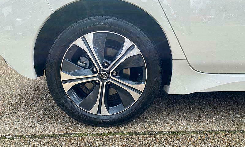 2020 Nissan Leaf 160...