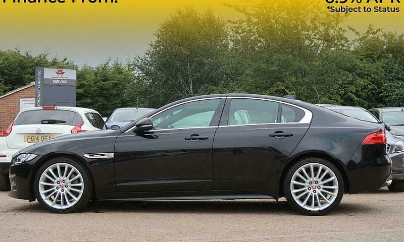 2019 Jaguar Xe 2.0 D...