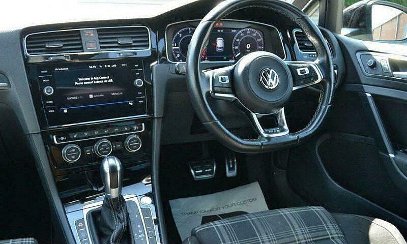 2017 17 Volkswagen G...