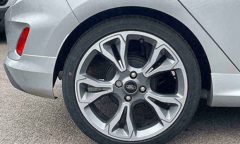 2021 Ford Fiesta St-...