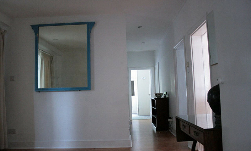 3 Bedroom Flat In Al...