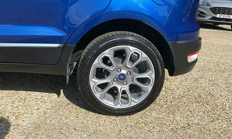 2018 Ford Ecosport 1...