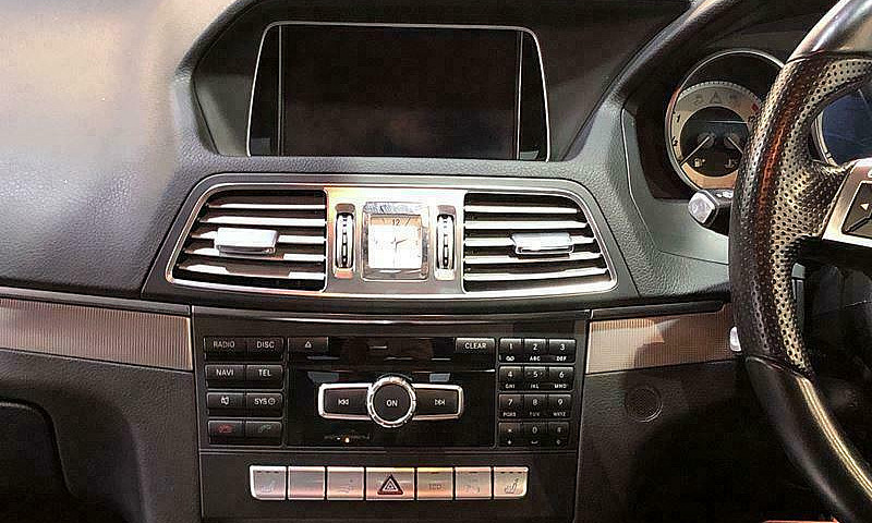 2014 Mercedes-Benz E...