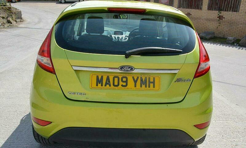 Ford Fiesta Zetec 1....