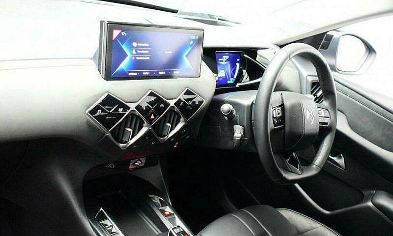 2020 Ds Ds 3 0.0 E-T...