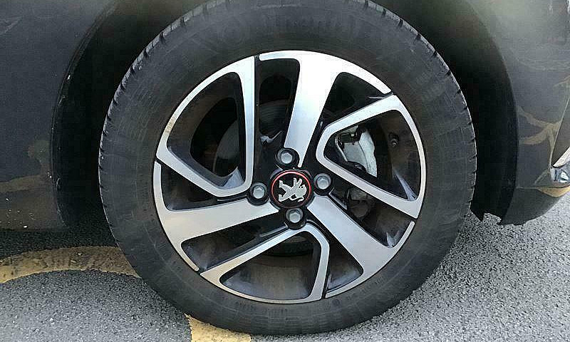 2020 Peugeot 108 1.0...