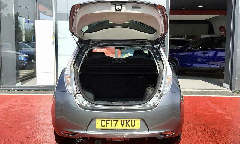 2017 Nissan Leaf 80K...