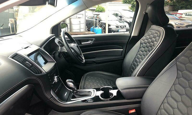 2018 Ford Edge 2.0 T...