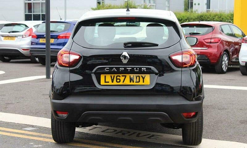 2018 Renault Captur ...