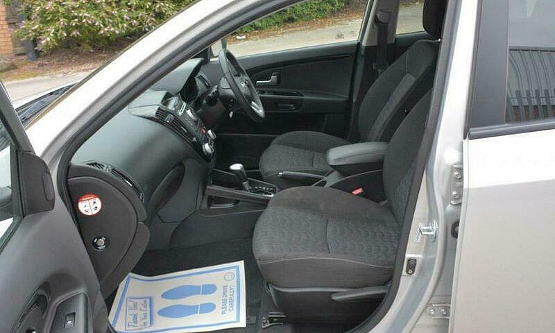 2011 61 Kia Ceed Sw ...