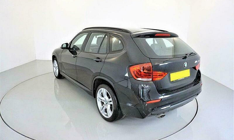 2012 Black Bmw X1 2....