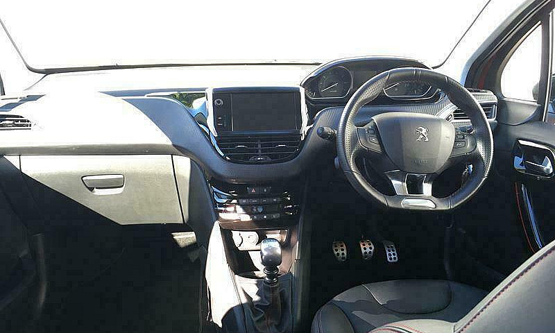 2019 Peugeot 208 S/S...