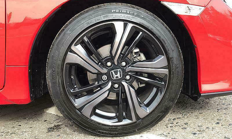 2018 Honda Civic 5Dr...