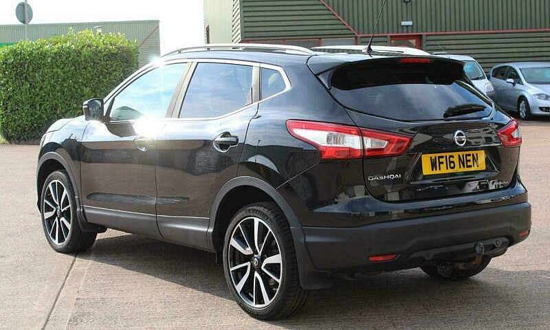 2016 Nissan Qashqai ...