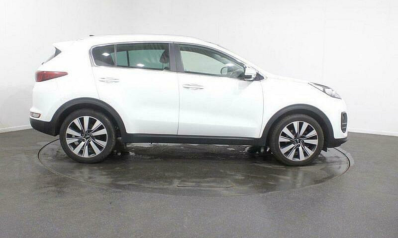2018 18 Kia Sportage...