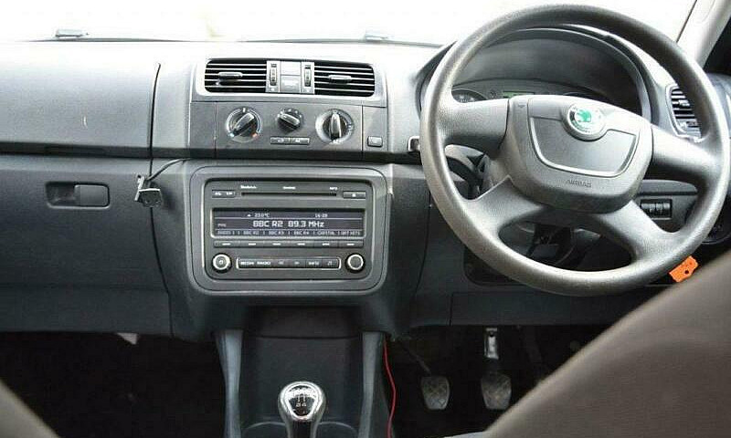 2012 12 Skoda Fabia ...
