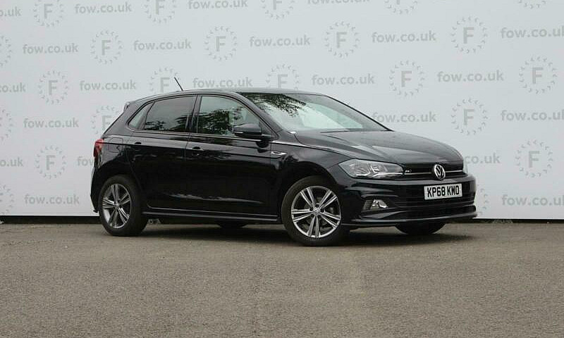 2018 Volkswagen Polo...