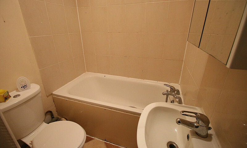 Studio Flat In St. S...