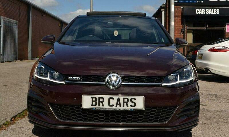2017 17 Volkswagen G...