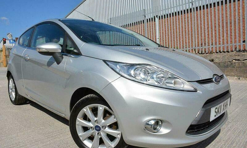 2011 11 Ford Fiesta ...